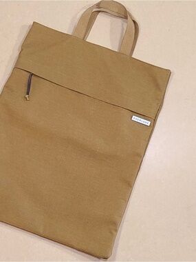 Everlane Men's Caramel Canvas Laptop Bag